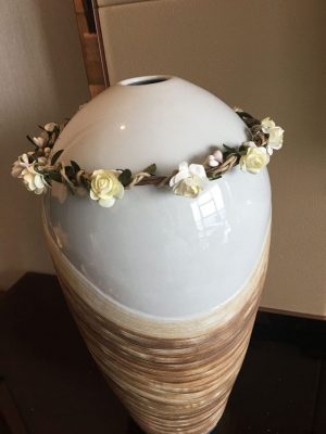 Circle of white flowers